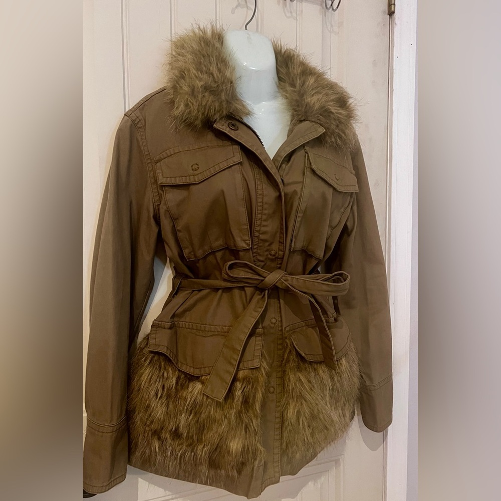 Anthropologie Women's olive green military beautyfull utility Fur-Trimmed Jacket